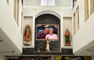 Visita Plaza Los Abuelos Roberto y Catía en Salcajá
